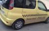 В Иркутске горели два автомобиля службы такси «Максим»