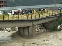 В Турции обрушился мост
